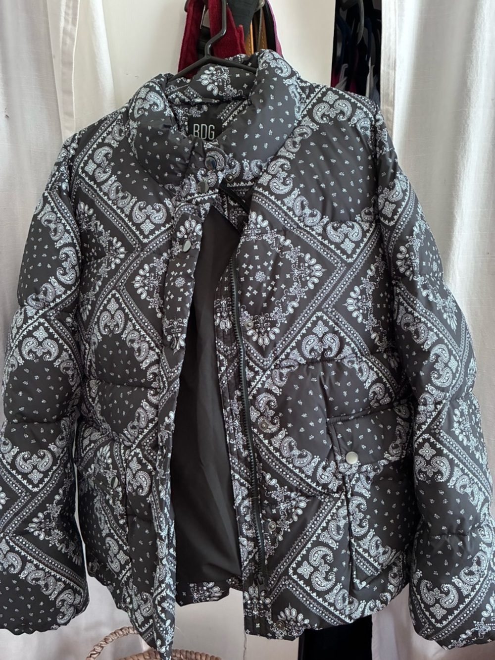 BDG Black & White Bandana-Print Puffer Jacket